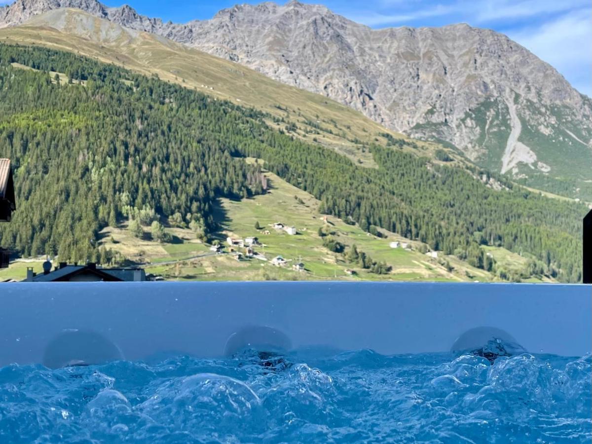 Hotel San Carlo, Tra Bormio E Livigno Isolaccia Kültér fotó